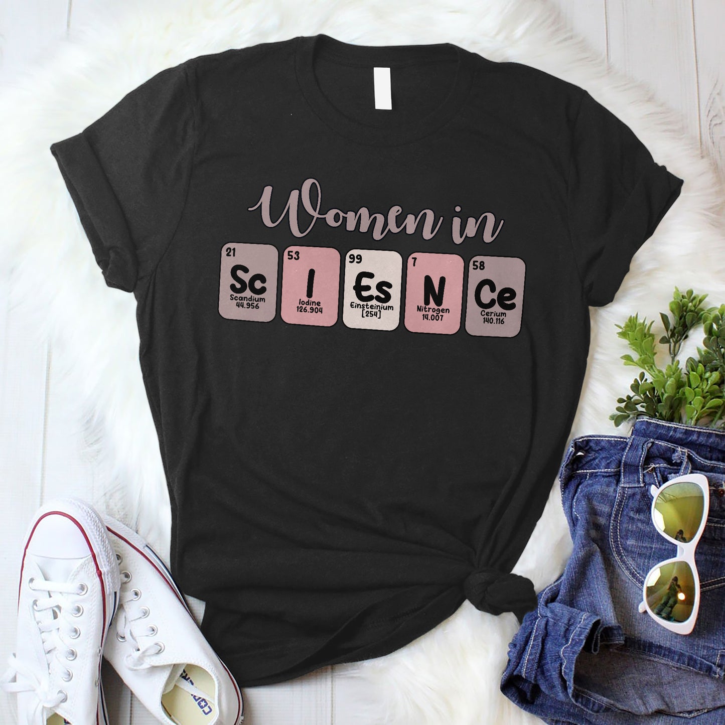 Women in Science T-Shirt   -  Funny Shirt For Teacher - Black - Up To 5XL