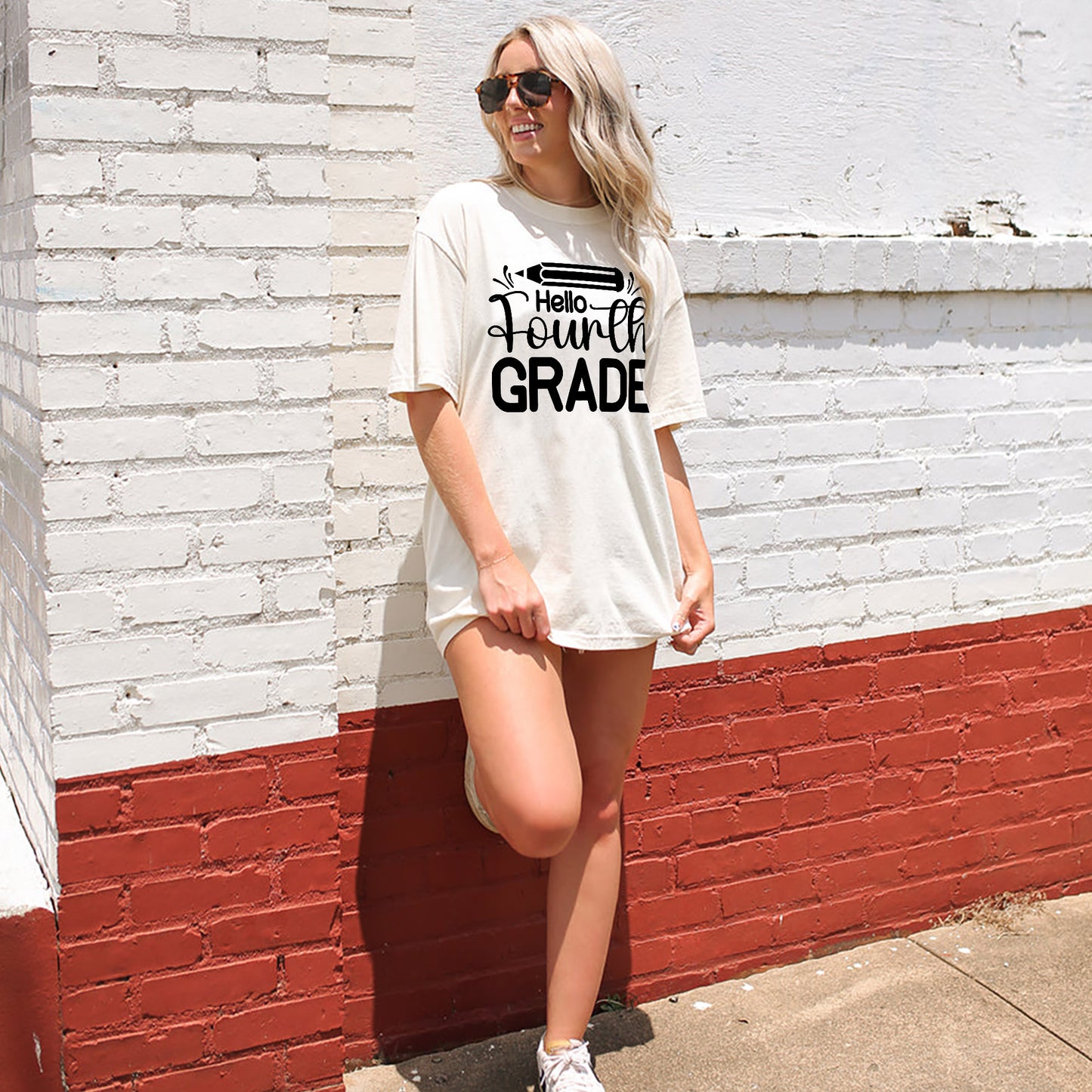 Hello Fourth Grade  – Cute Back to School Teacher & Student T-Shirt-  Funny Shirt For Teacher - Natural - Up To 5XL